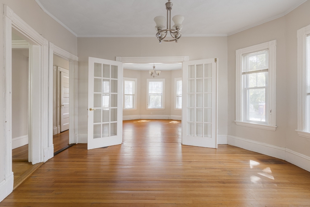 9-11 Morrison Avenue