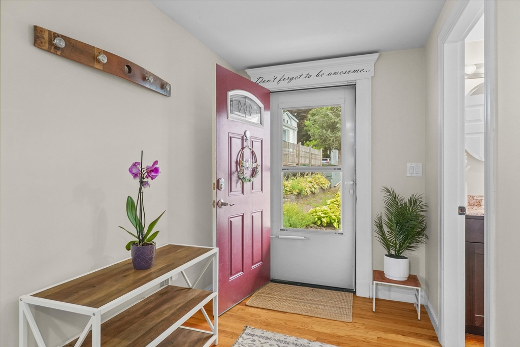 18 Ames St