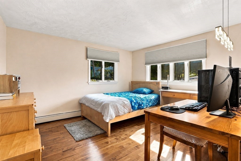 69 Maynard St, Newton, MA Photo #24