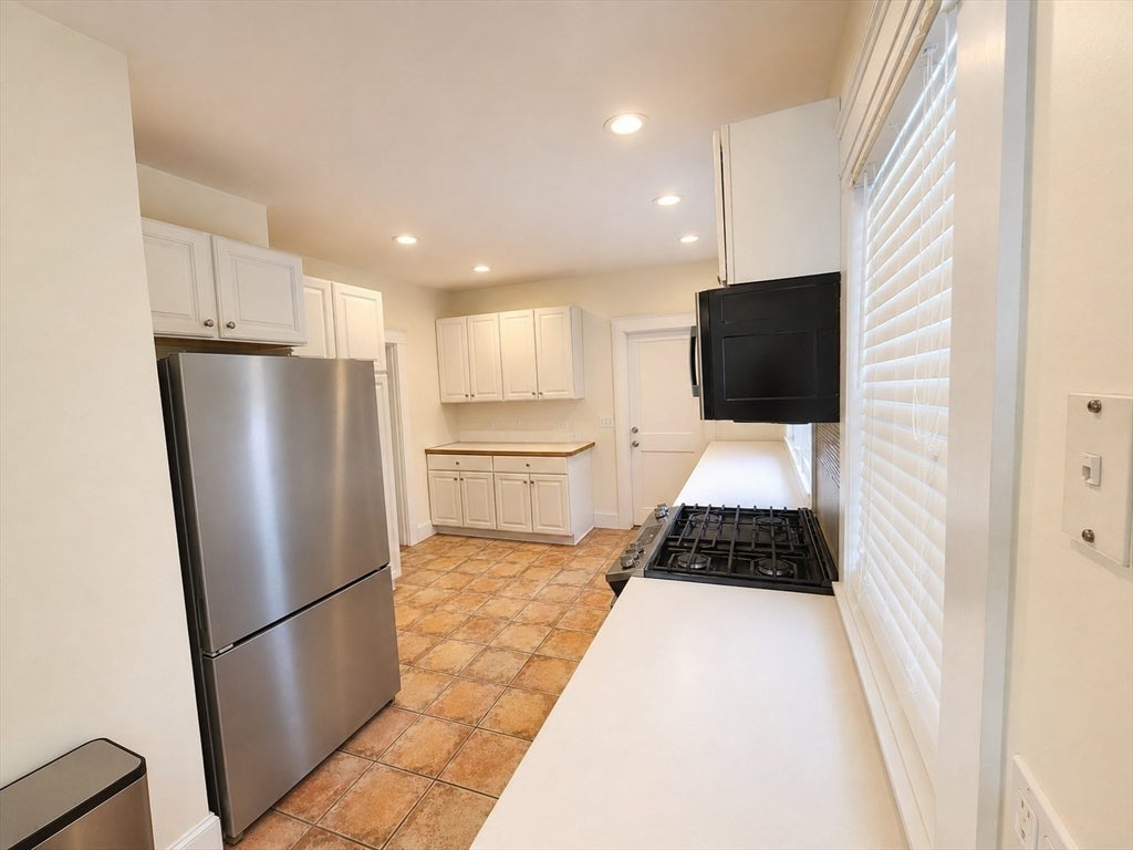 70 Putnam Street #70, Watertown, MA Photo #9