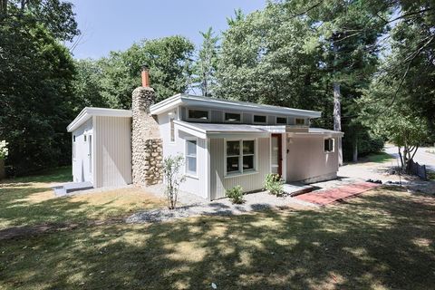 183 Mountain St Sharon MA 02067