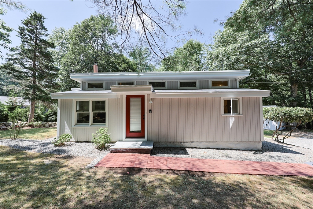183 Mountain St