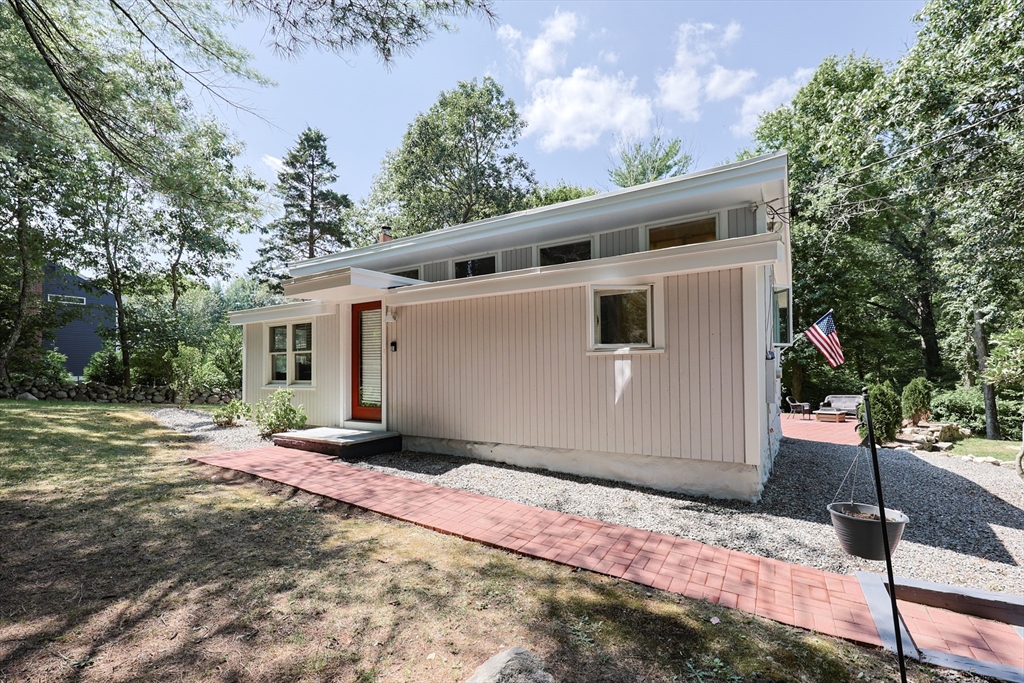 183 Mountain St