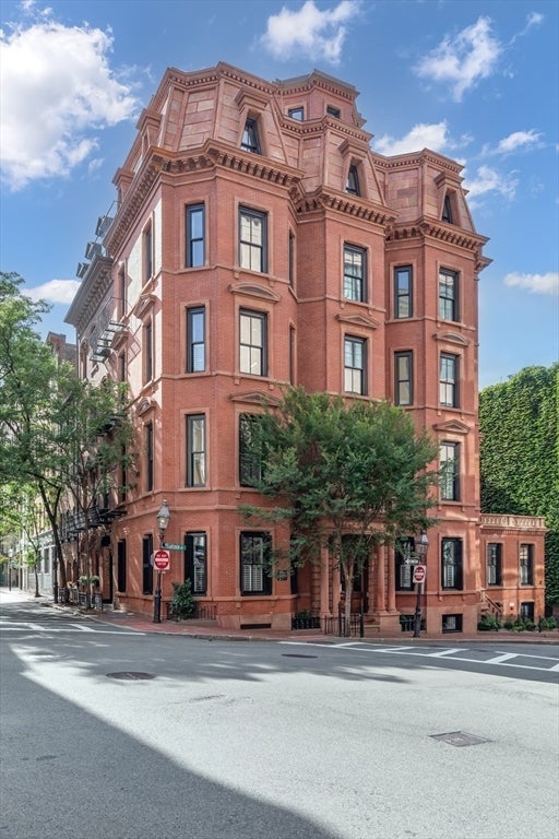 55-57 Hancock St