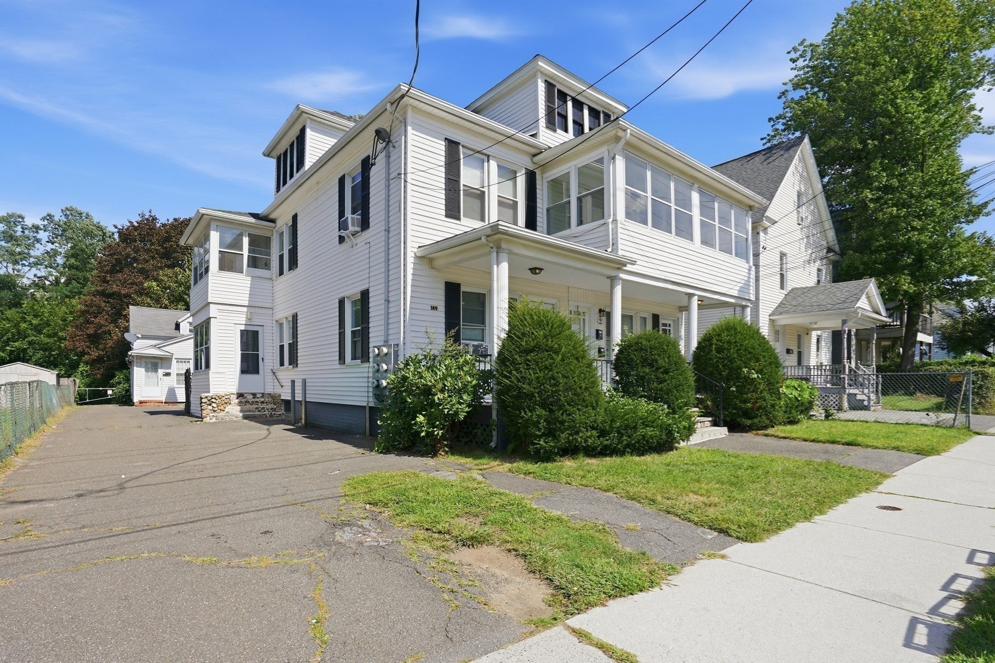149-151 Hampden St