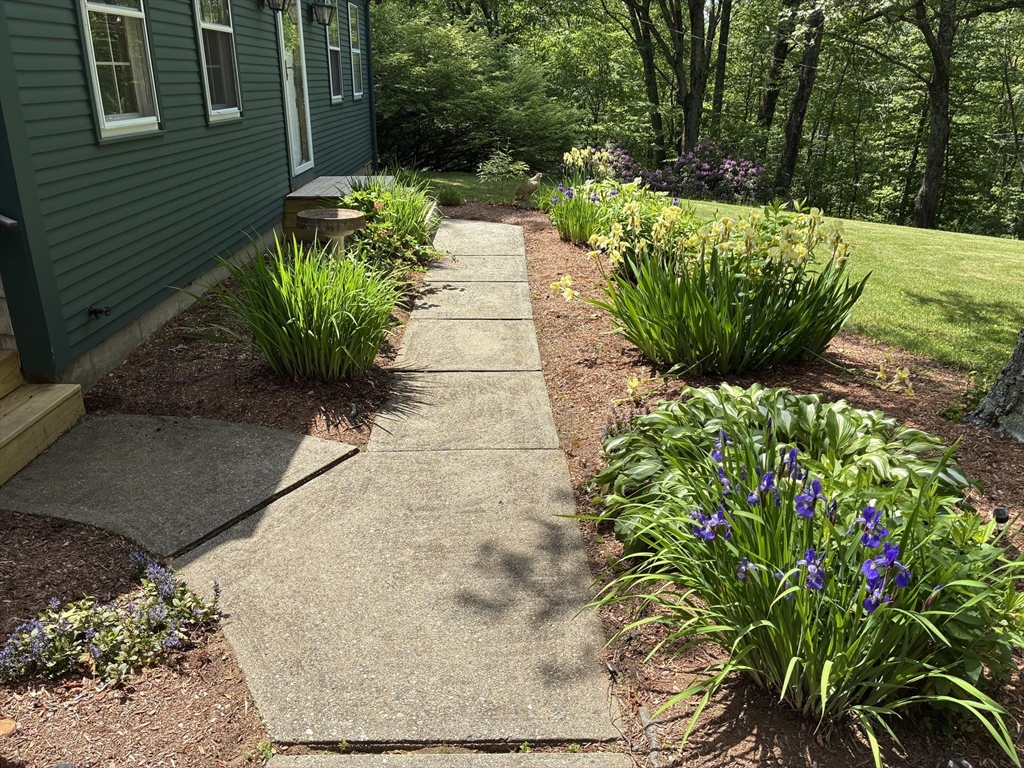 146 Bragg Rd