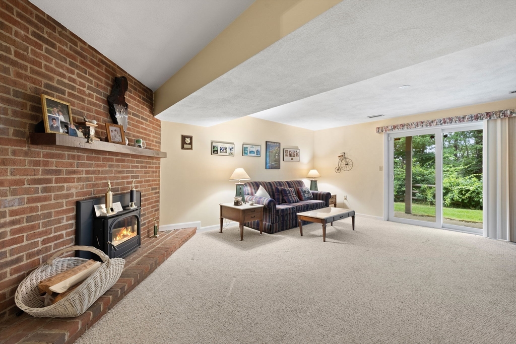 1908 Lewis O Gray Dr 1908