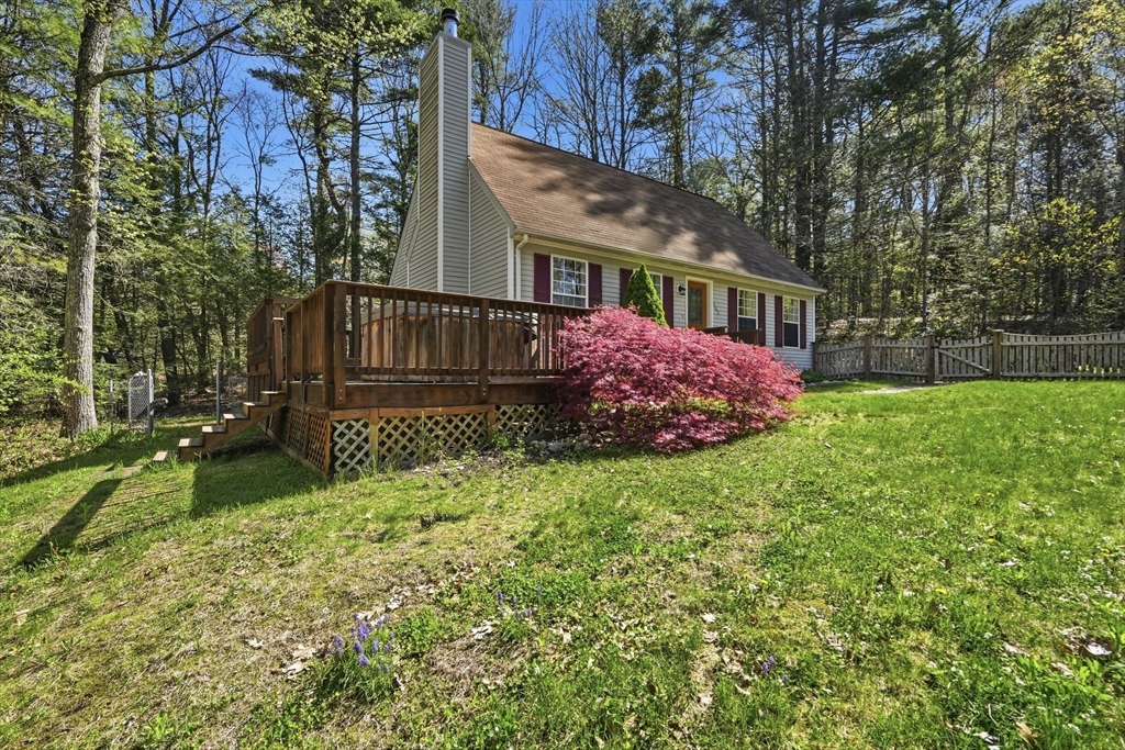 305 W Pelham Rd, Shutesbury, MA, 305 W Pelham Rd, Shutesbury, MA Photo #2