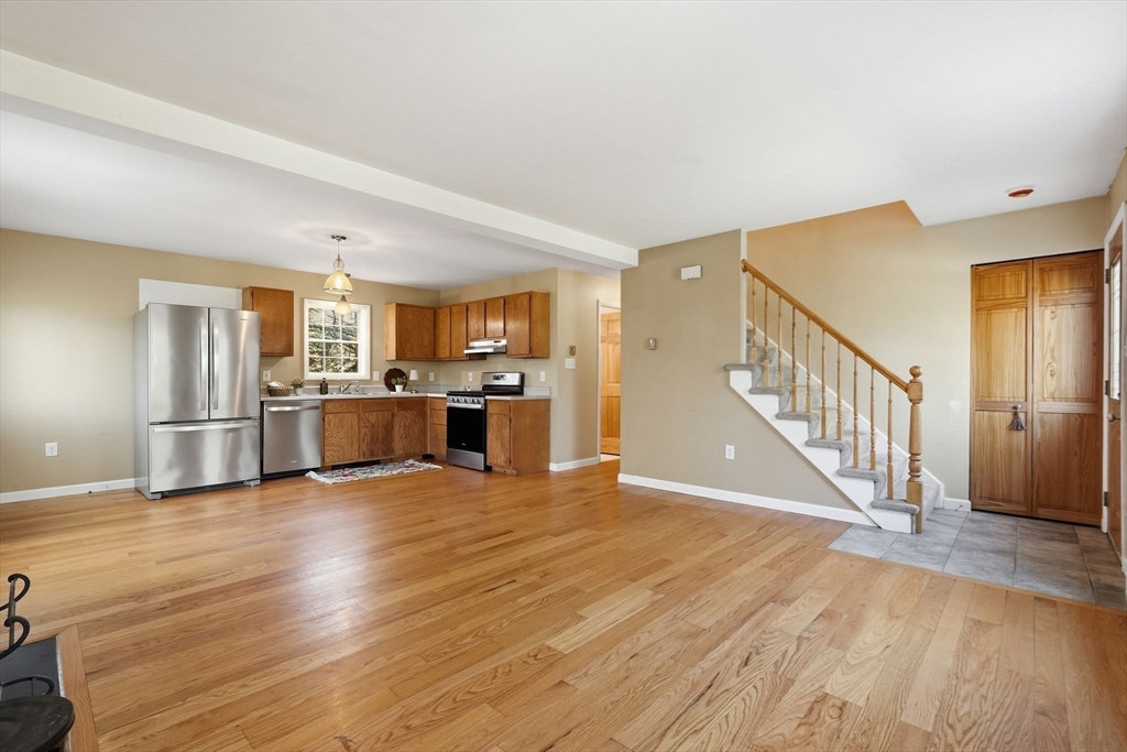 305 W Pelham Rd, Shutesbury, MA, 305 W Pelham Rd, Shutesbury, MA Photo #8