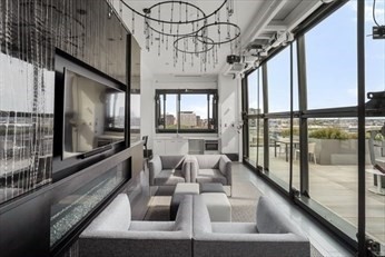 40 Traveler St 212