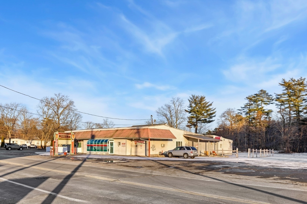 188 Lafayette Rd.