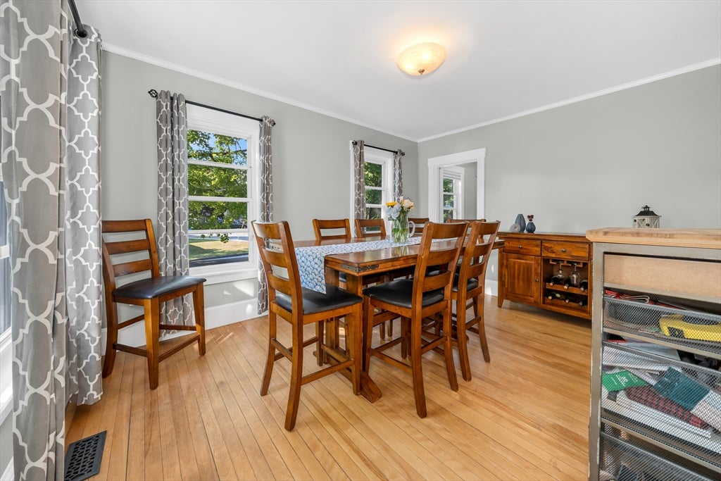 234 Elm St, Amesbury, MA, 234 Elm St, Amesbury, MA Photo #10