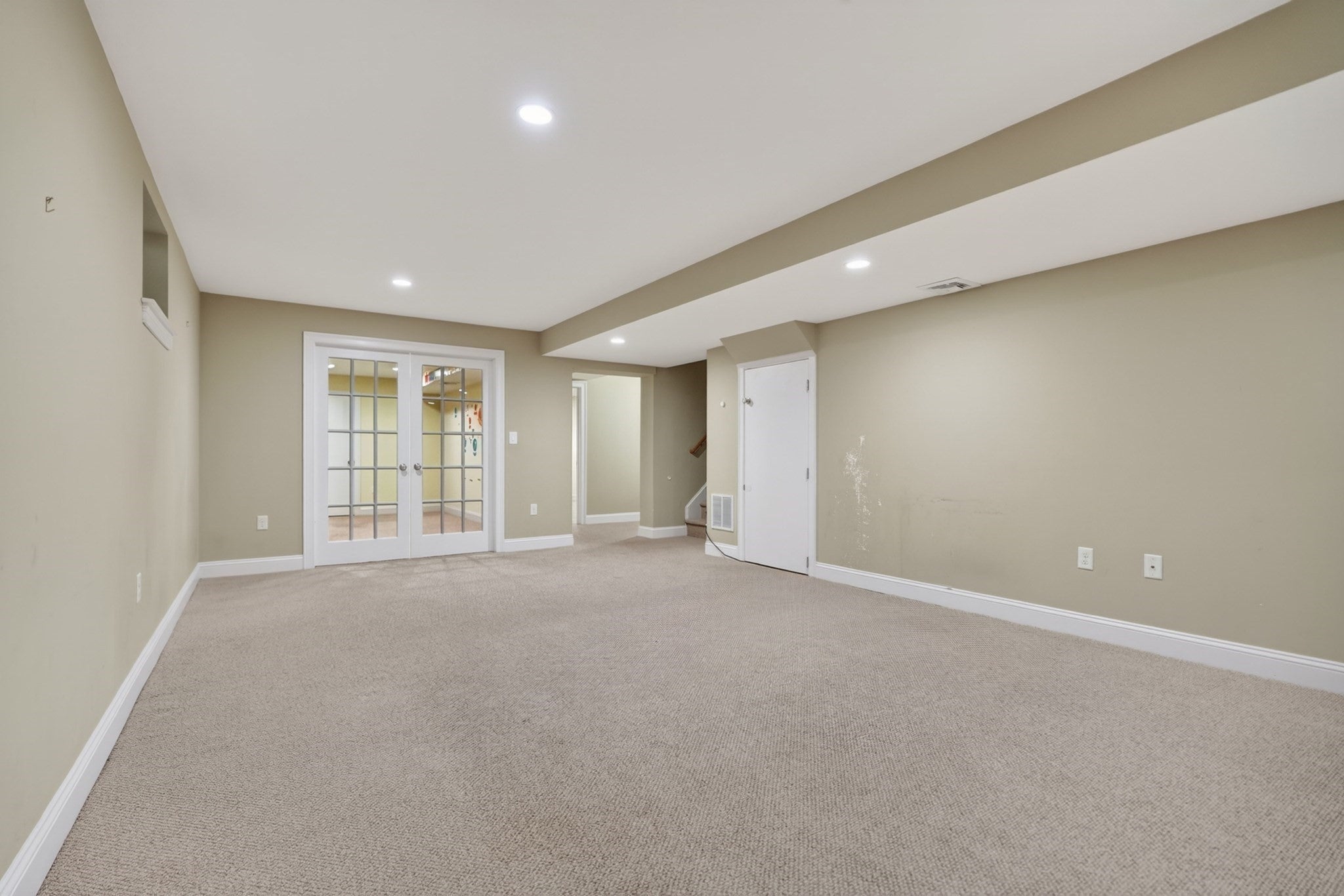 201 Boston Post Rd, Wayland, MA, 201 Boston Post Rd, Wayland, MA Photo #26