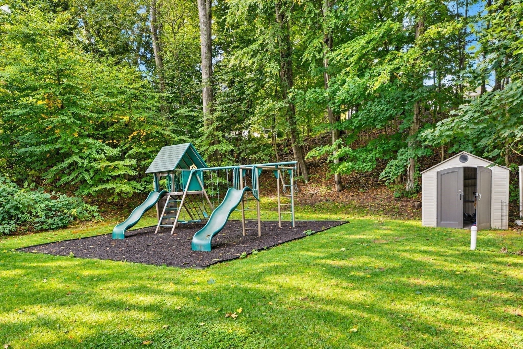 201 Boston Post Rd, Wayland, MA, 201 Boston Post Rd, Wayland, MA Photo #29