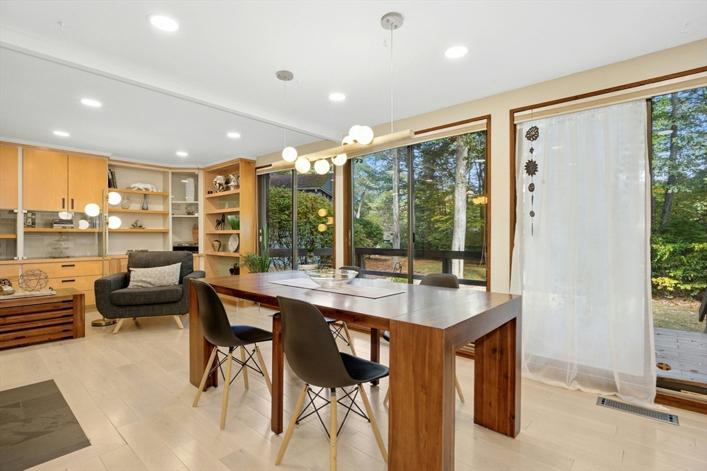 601 Old Stone Brook 601