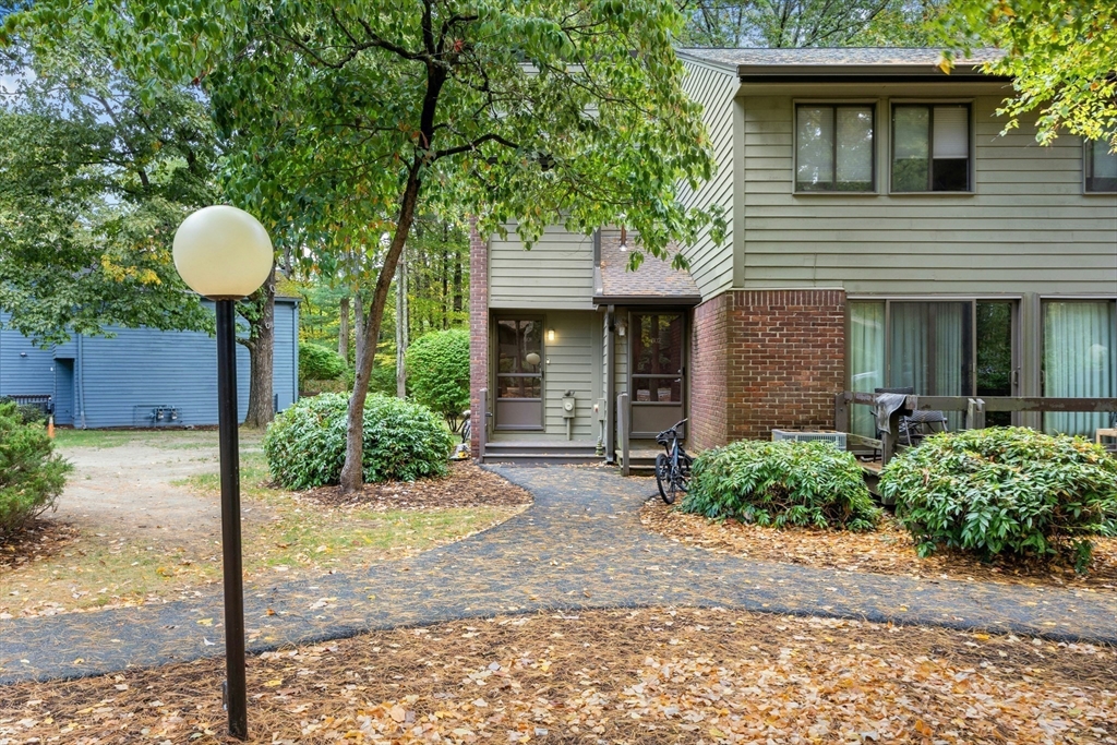 601 Old Stone Brook 601