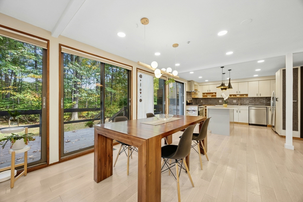 601 Old Stone Brook 601