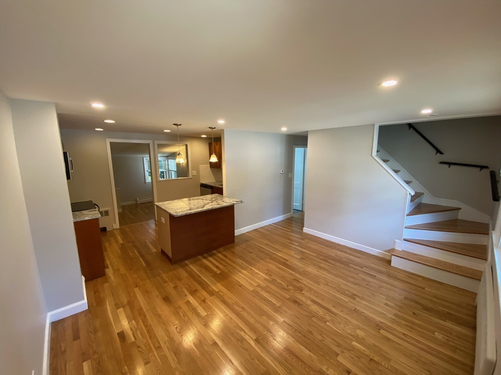 25 Neillian Street 25