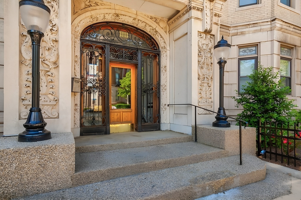 1111 Boylston St. 48