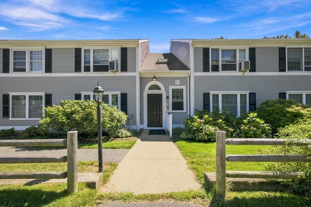 2 Englewood Dr #H3, Harwich, MA Photo #1