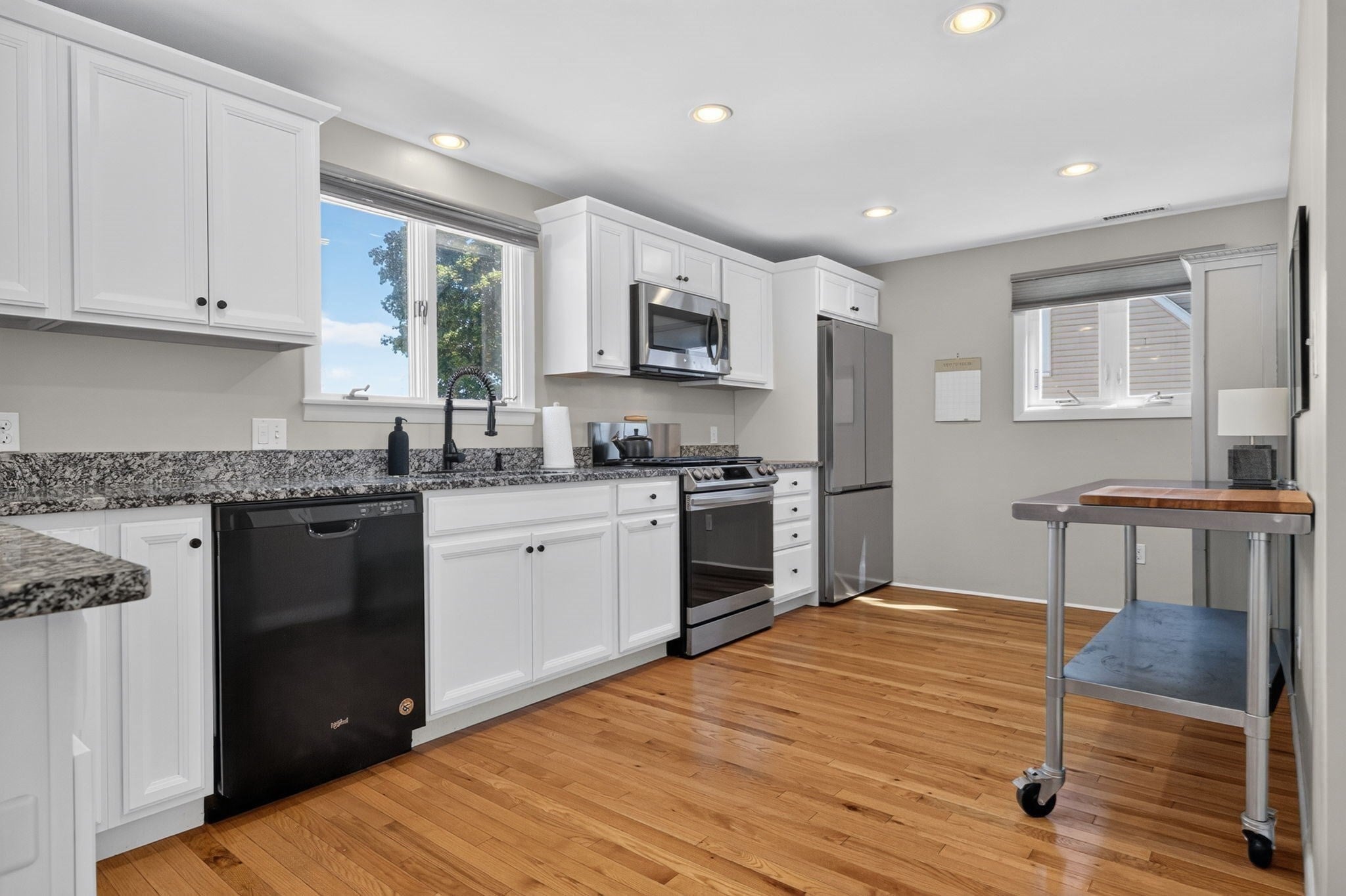95 Winthrop St, Waltham, MA Photo #7