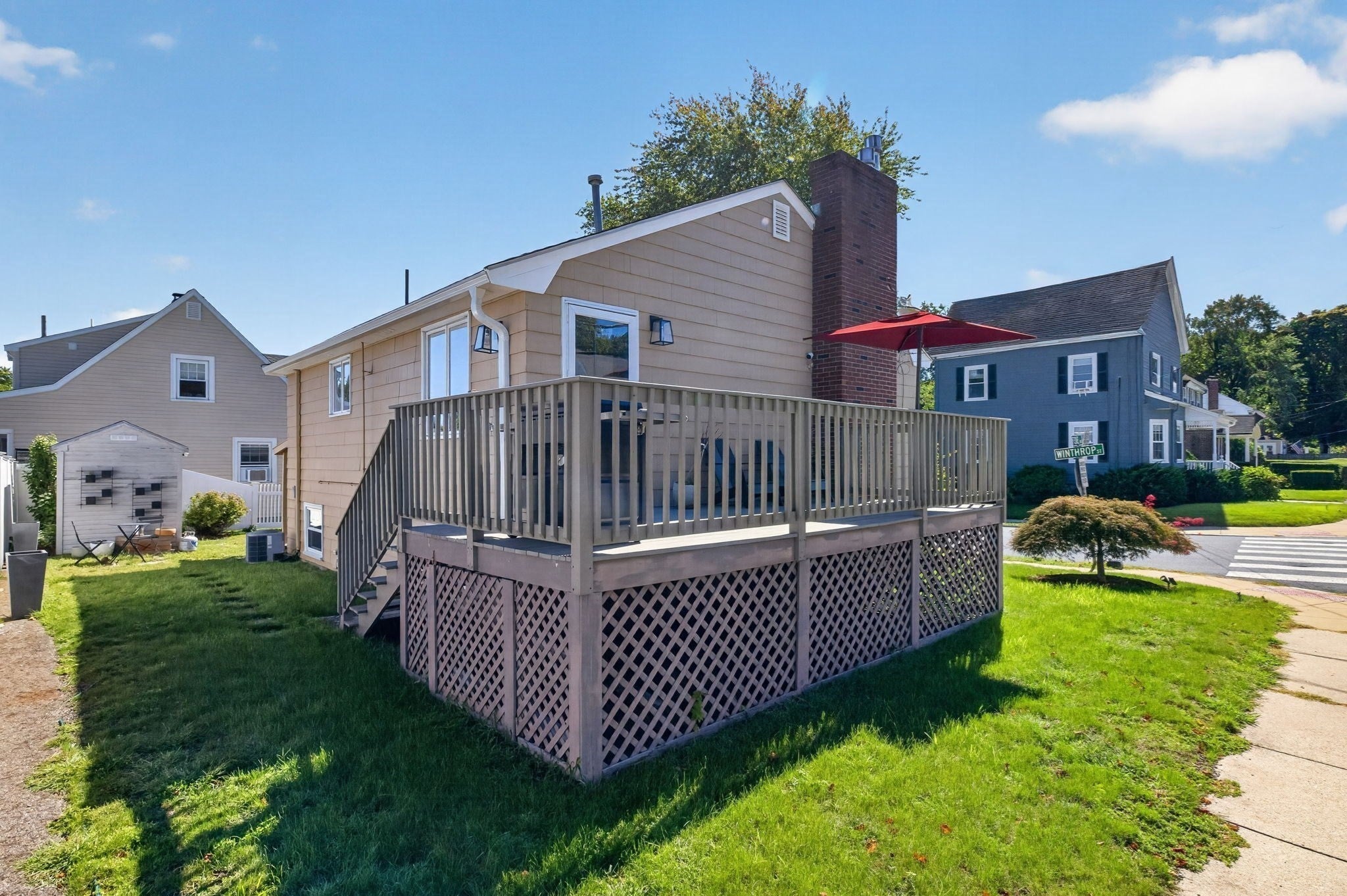 95 Winthrop St, Waltham, MA Photo #21