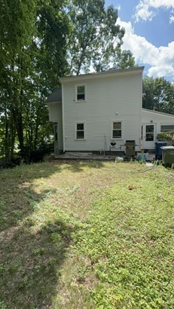 801 Merriam