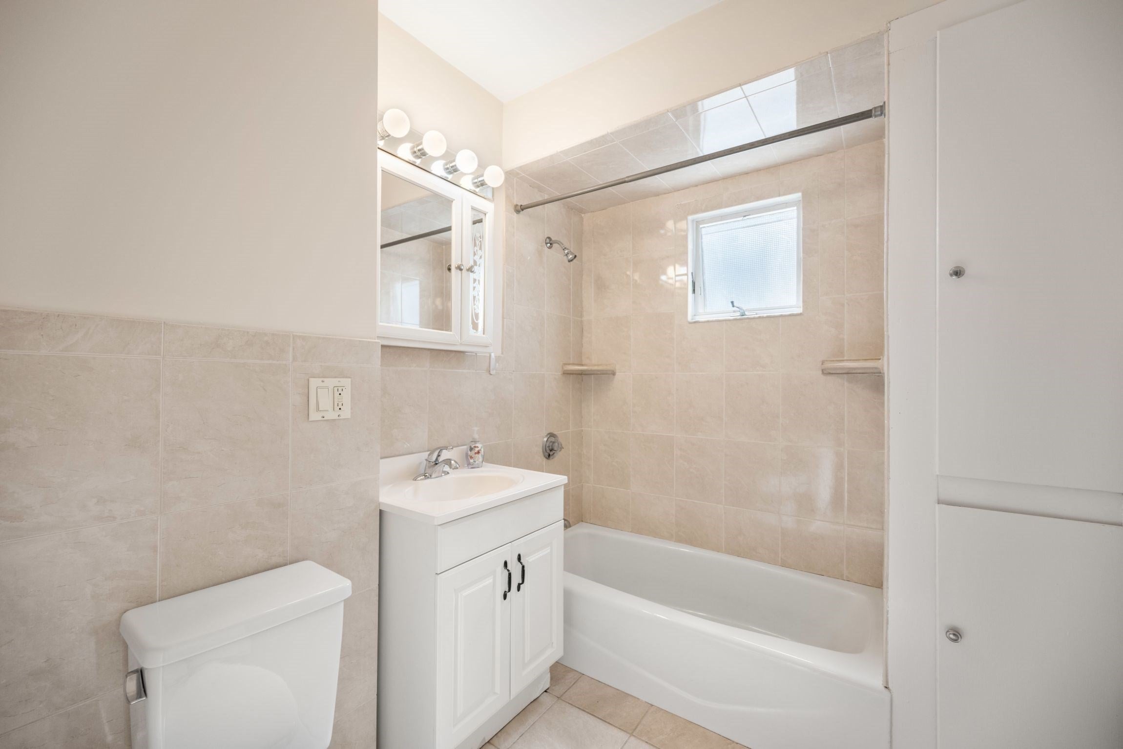 39-41 Thorndike St #39, Arlington, MA, 39-41 Thorndike St #39, Arlington, MA Photo #18