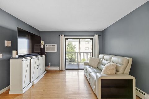 37 Hosmer St 20 Marlborough MA 01752