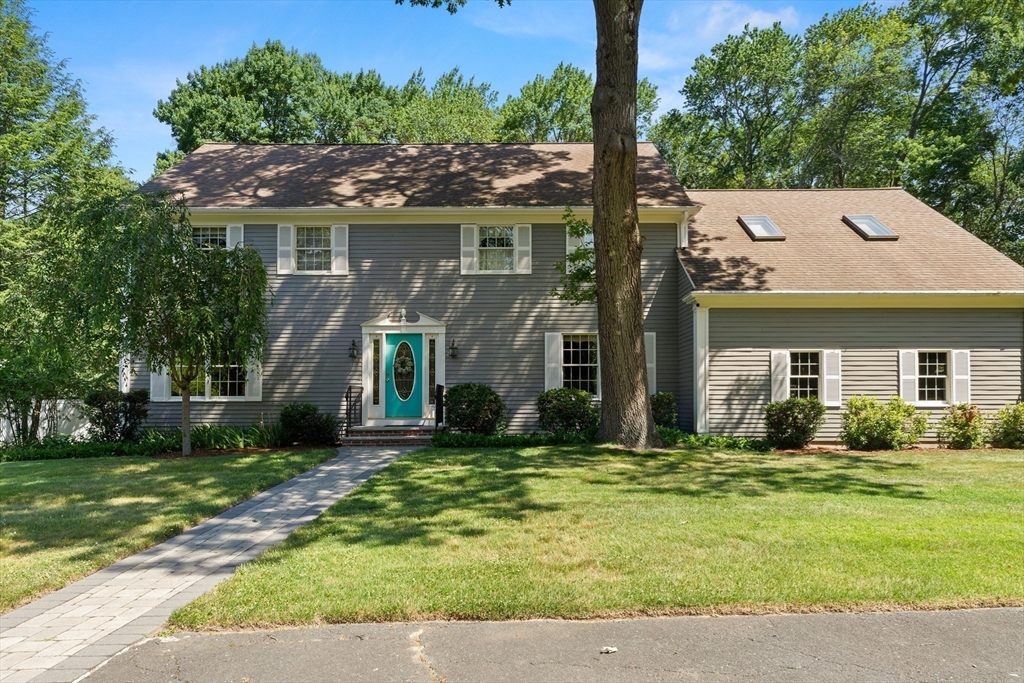 1 Burnham Ln