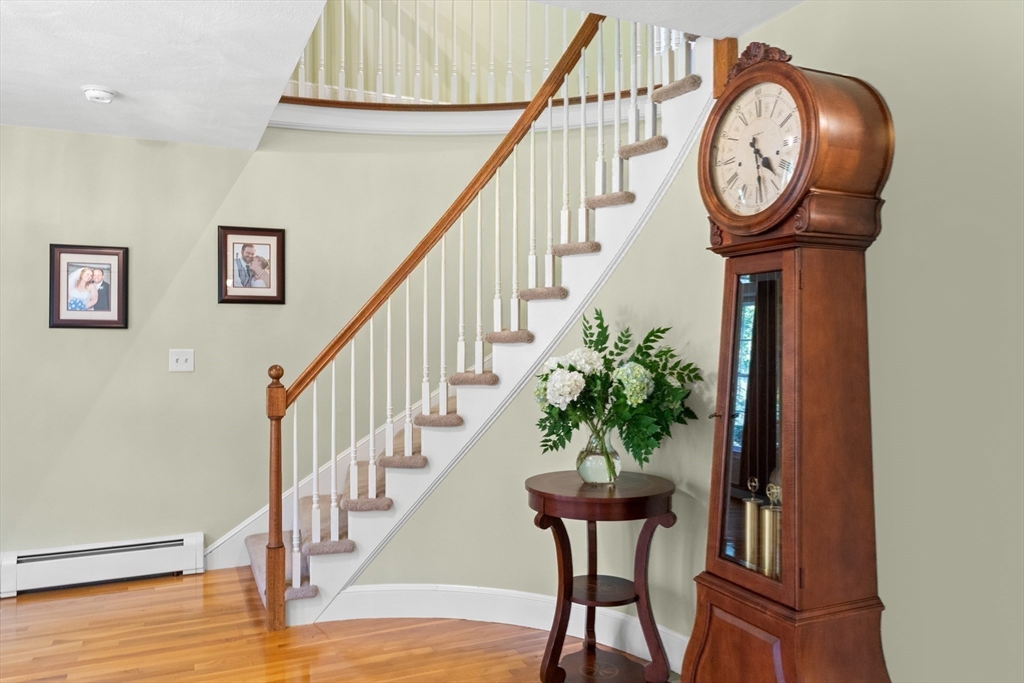 1 Burnham Ln