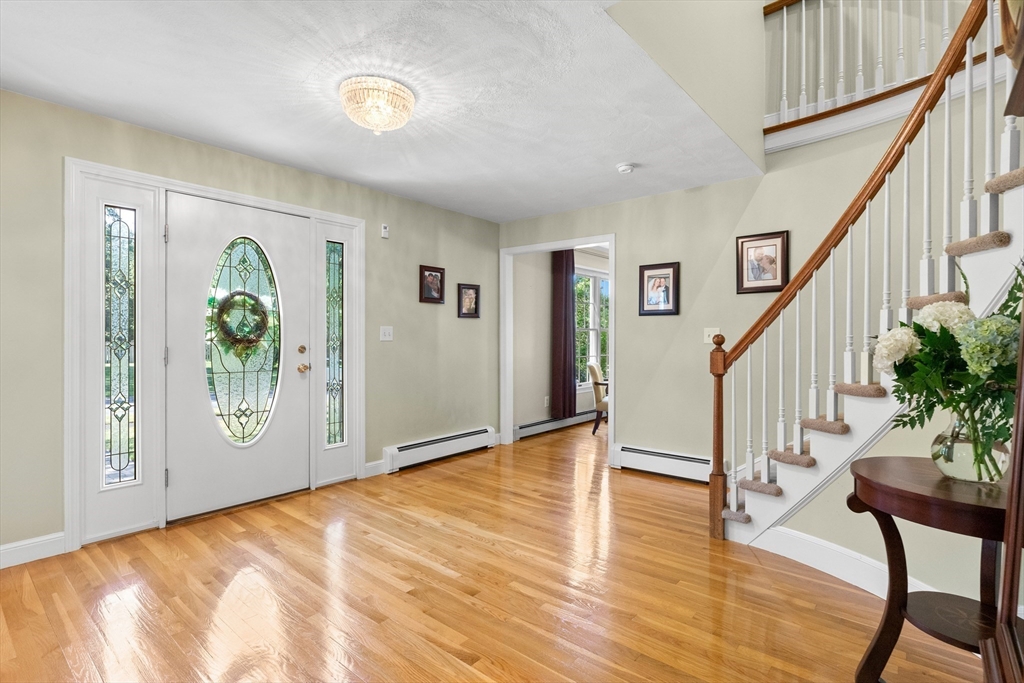 1 Burnham Ln