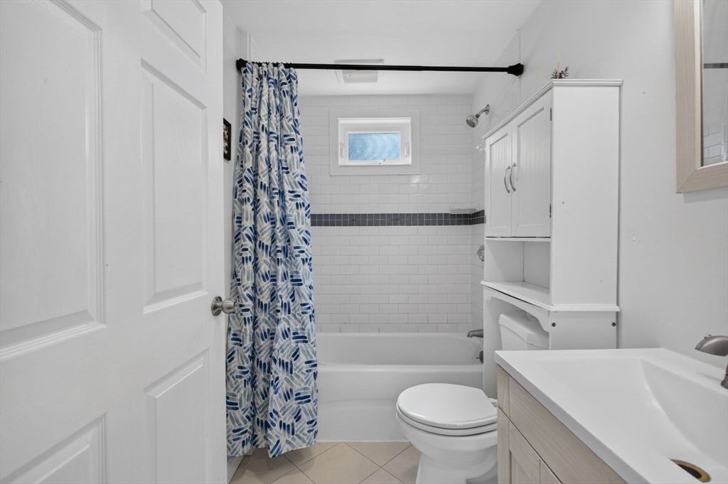 193 Pond St, Randolph, MA Photo #8