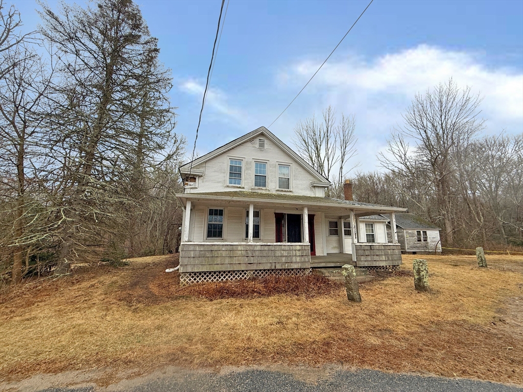 15 Newberry Ln