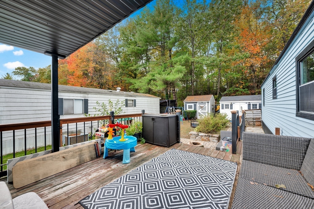 31 Sonia Dr
