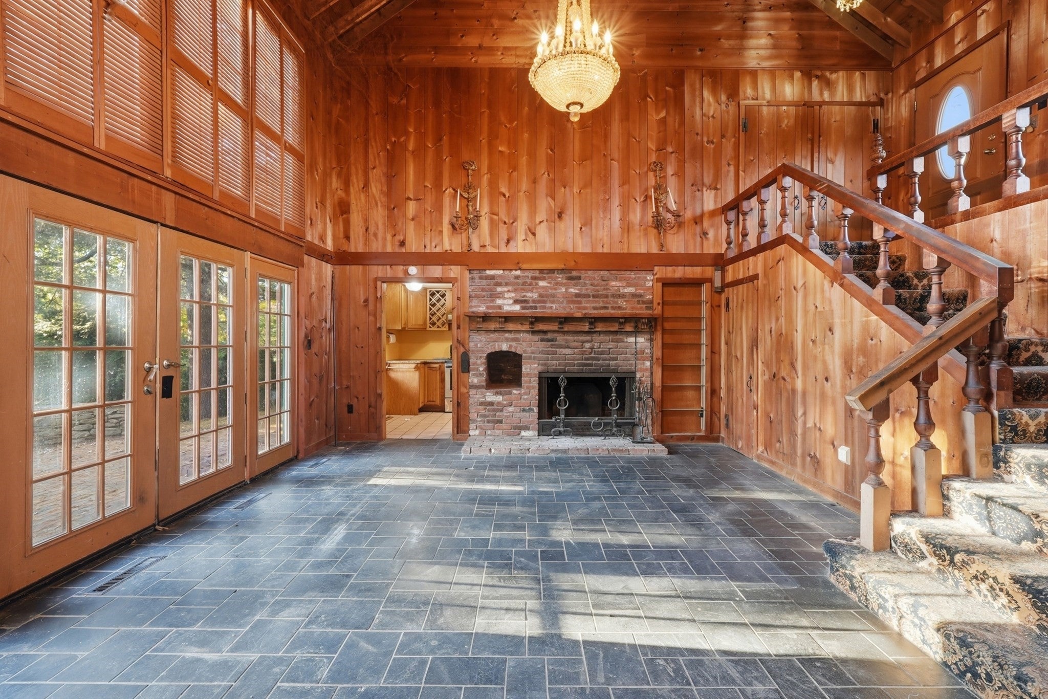8 Pumpkin Ln, Charlton, MA Photo #12
