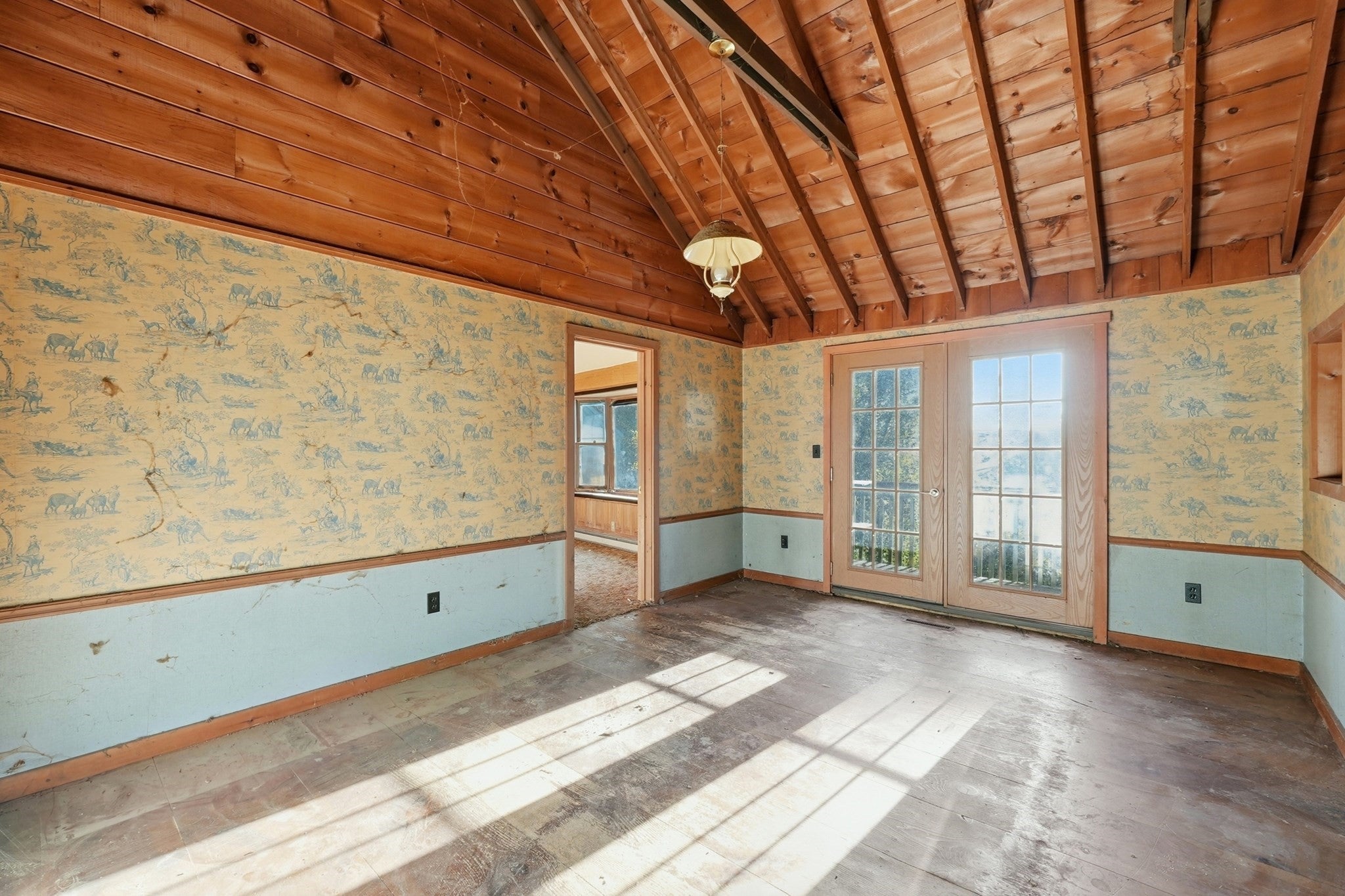 8 Pumpkin Ln, Charlton, MA Photo #19