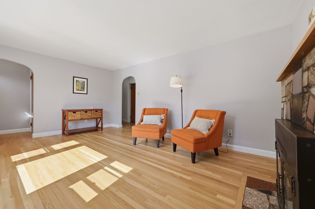 39 Maple Circle, Shrewsbury, MA Photo #7