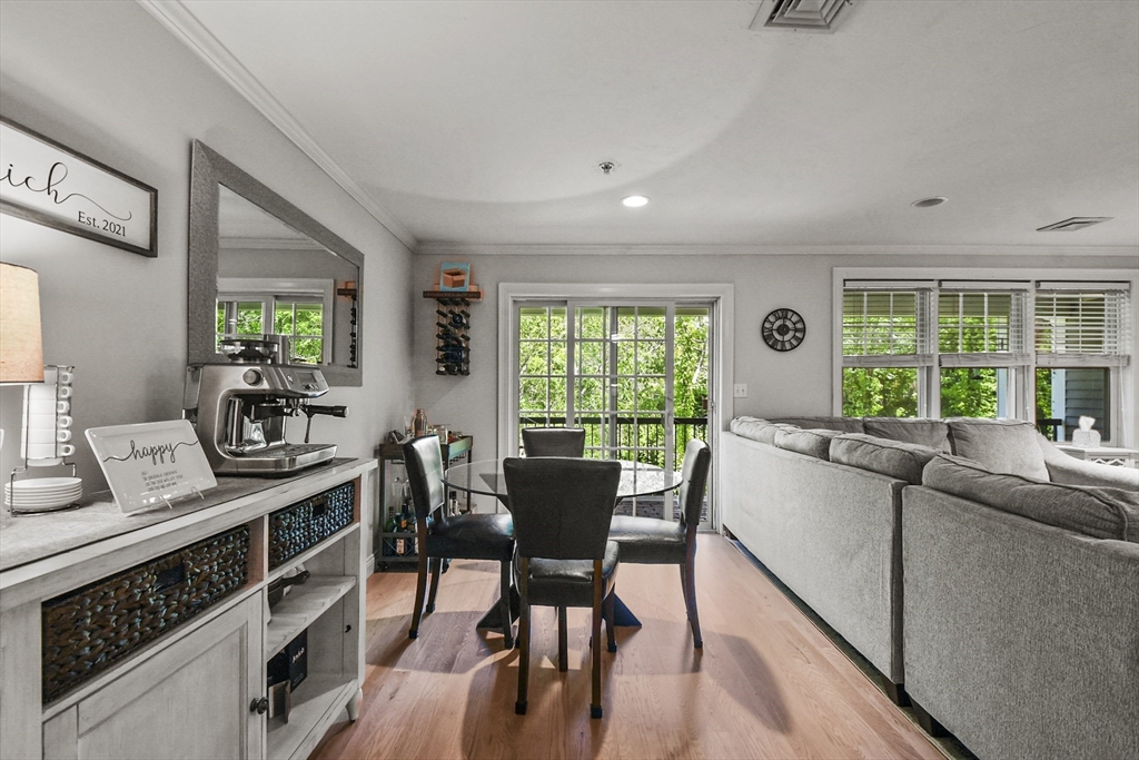 29 Maple Street C