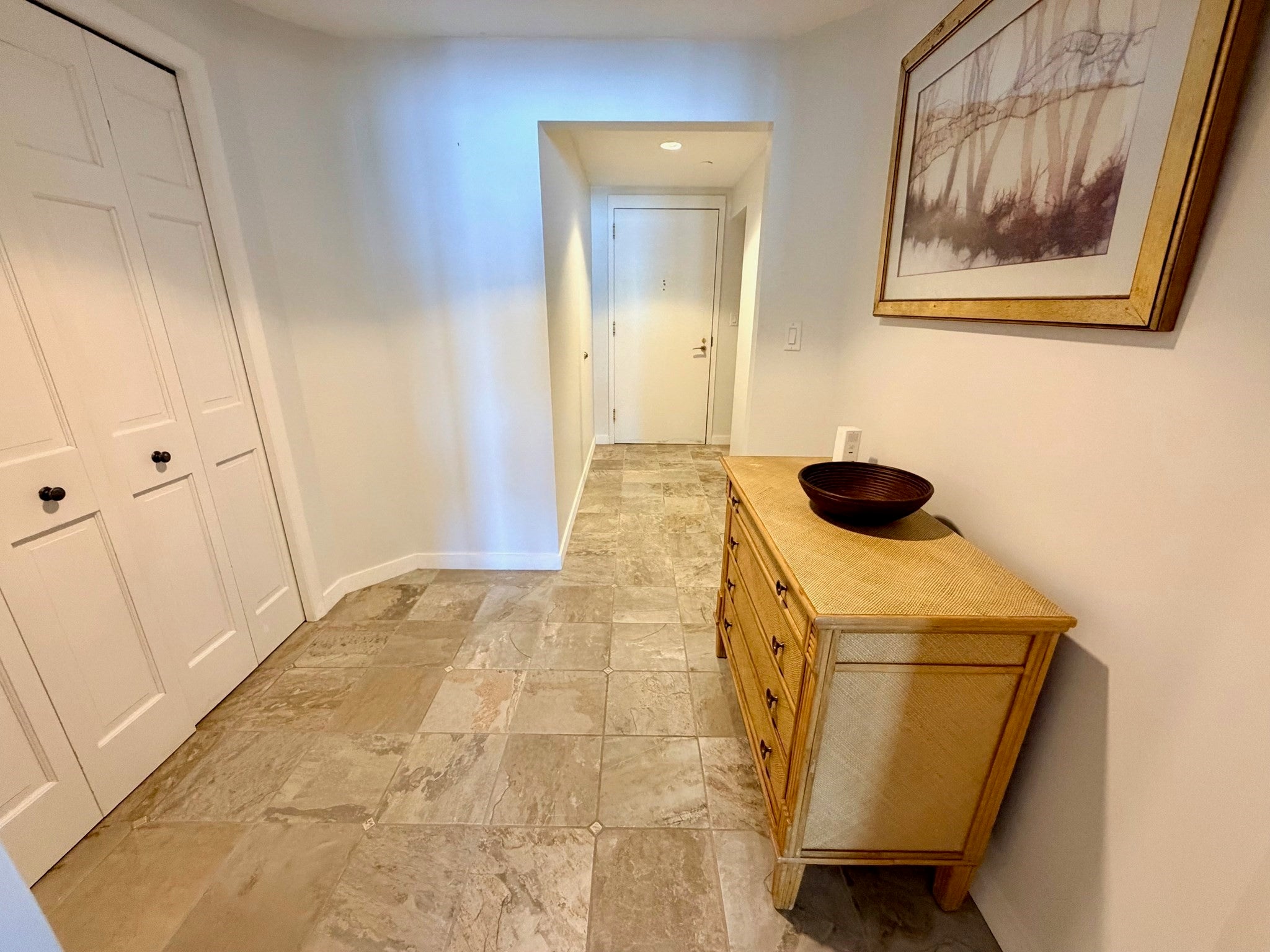 1001 Marina Dr 705