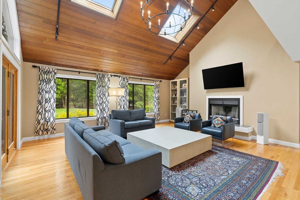 14 Appleblossom Ln