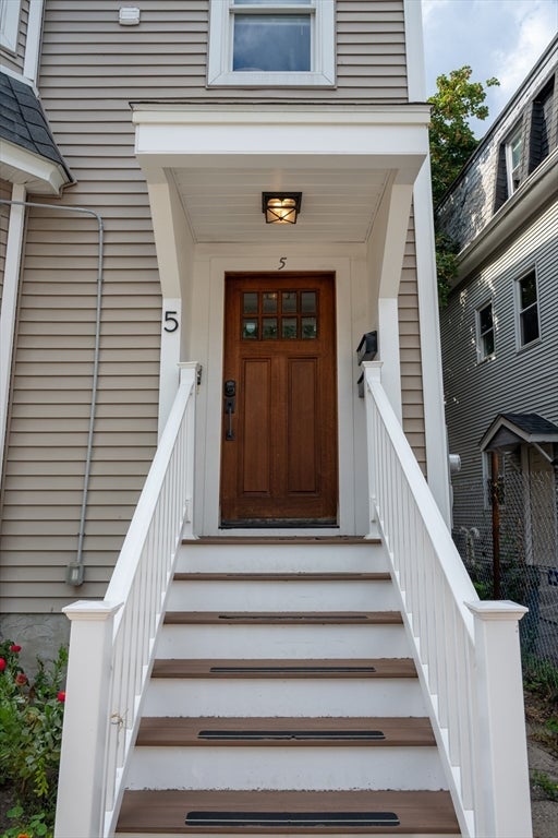 5 Wise Street 1