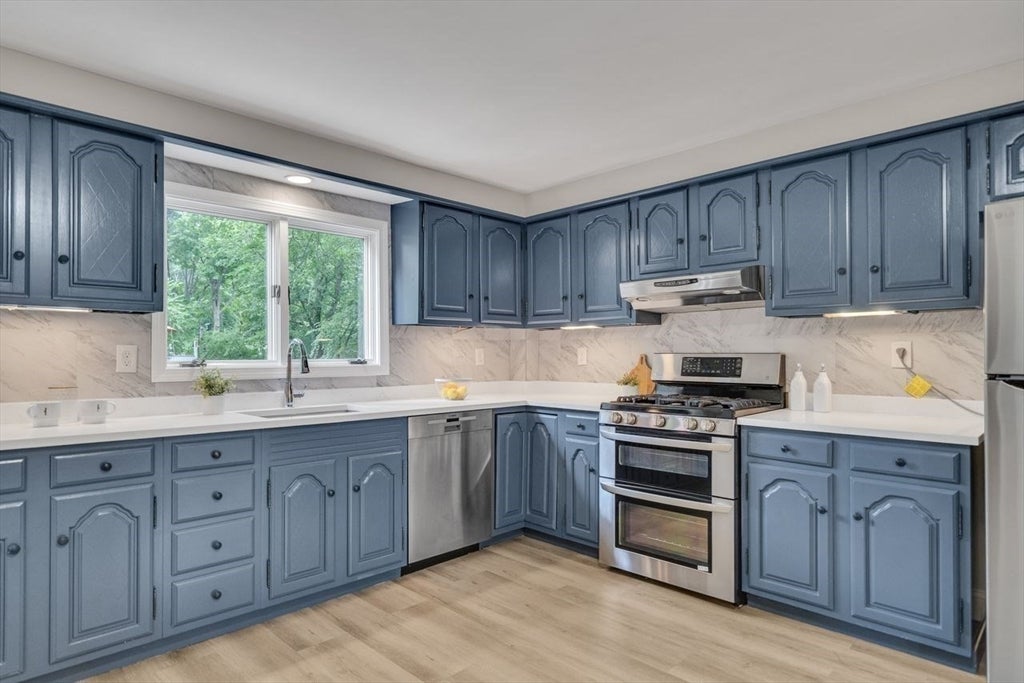 5 Maple St, Lexington, MA, 5 Maple St, Lexington, MA Photo #10