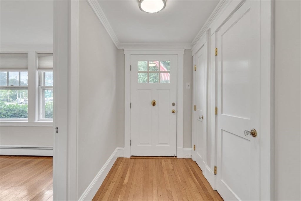 5 Maple St