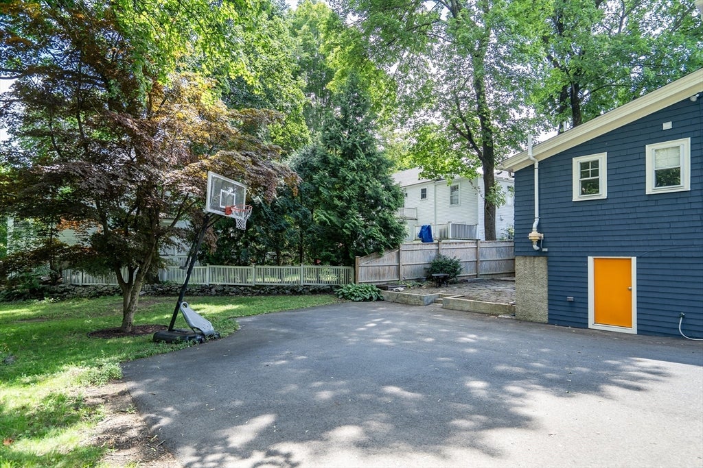 5 Maple St, Lexington, MA, 5 Maple St, Lexington, MA Photo #38