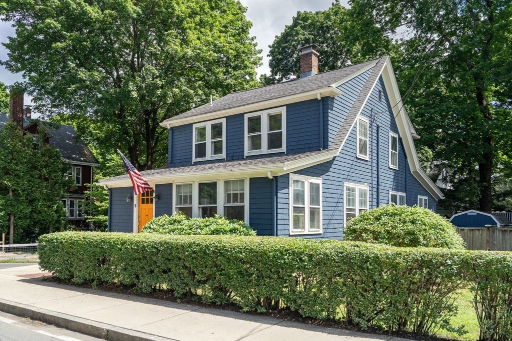 5 Maple St