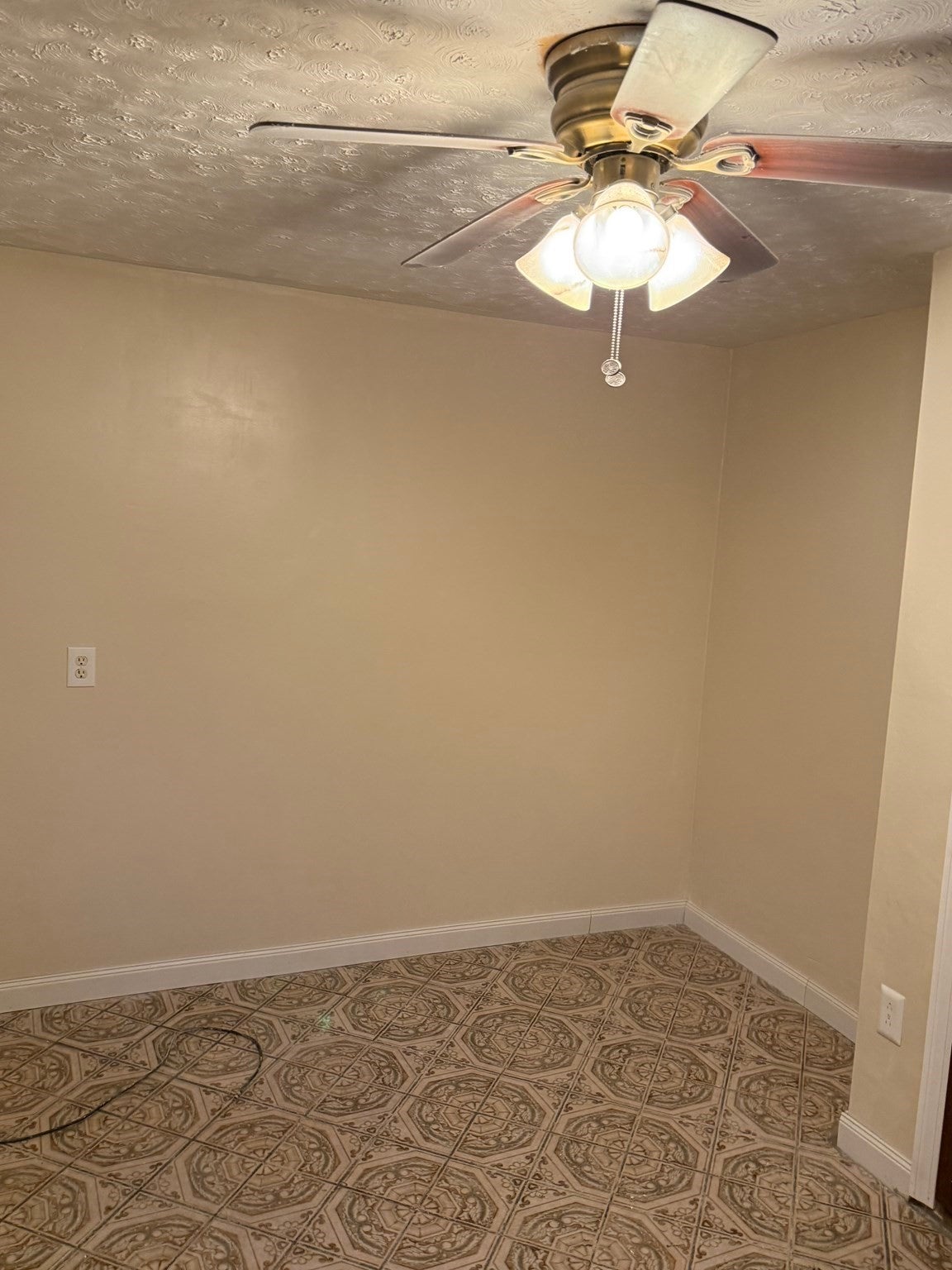 52 Tufts Ave #1, Revere, MA Photo #10
