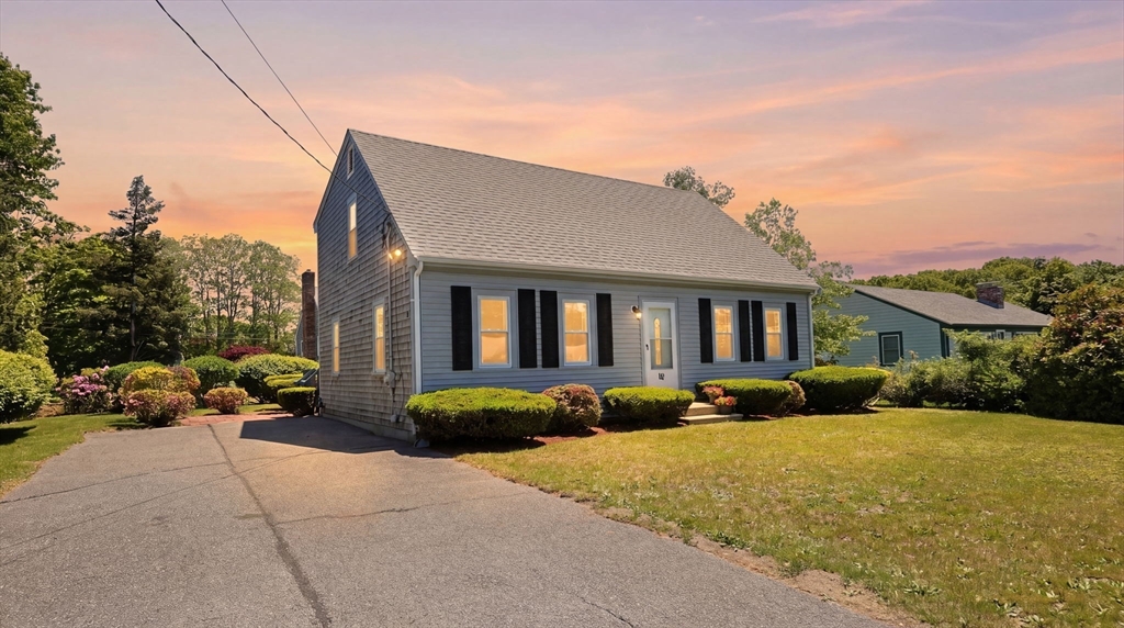10 Antlers Shore Dr