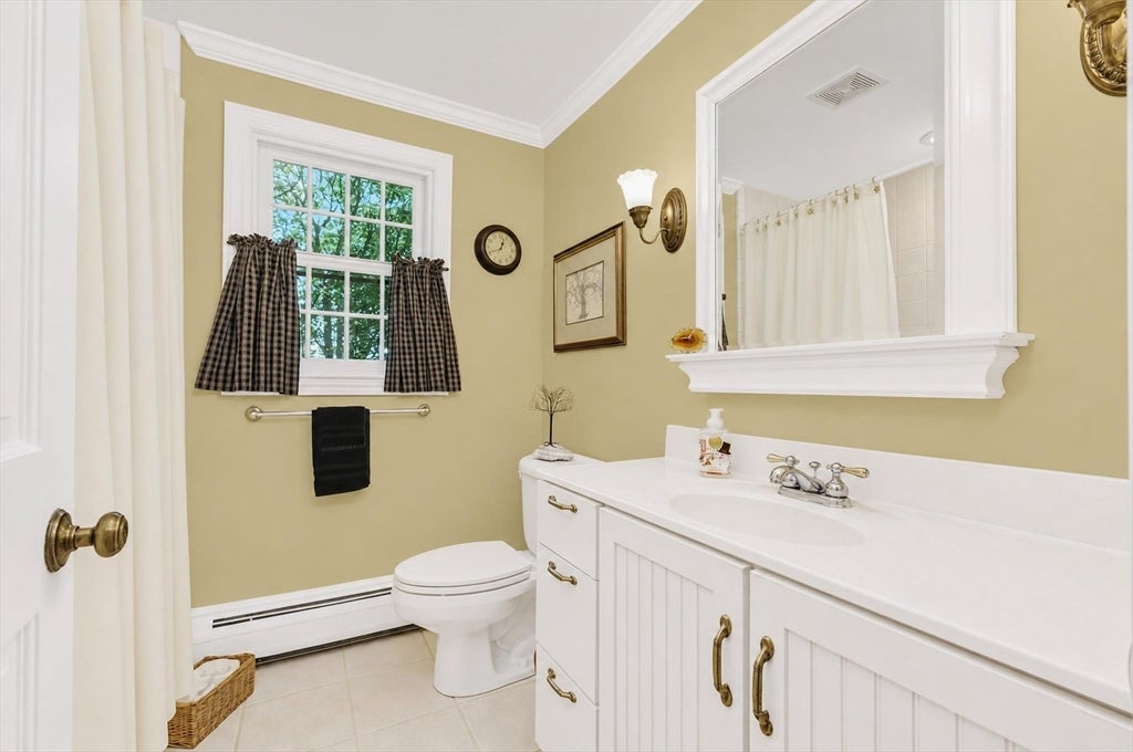 290 Grove St, Norwell, MA Photo #21