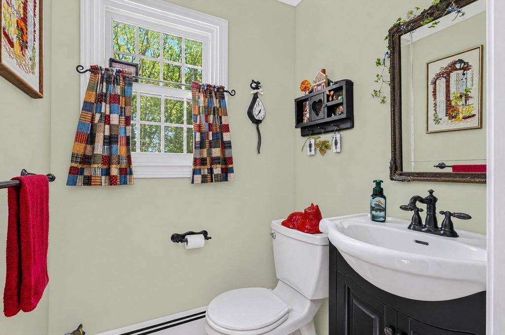 290 Grove St, Norwell, MA Photo #15
